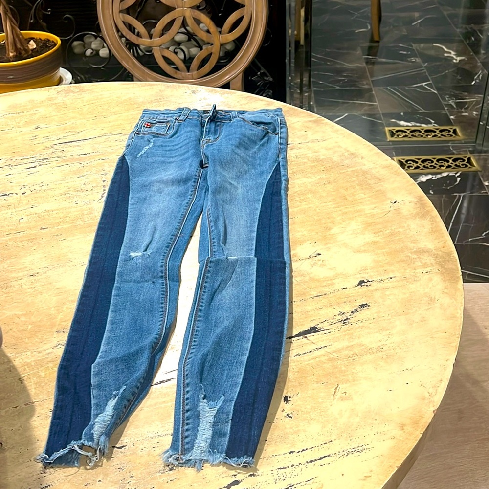 Gorgeous Hudson jeans for girls bundle to save  size 12 like new